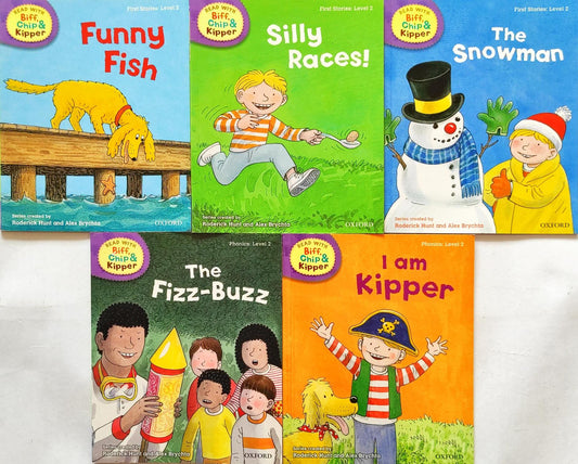 Biff Chip and Kipper  Set 3 : Level 2 (5 Books)